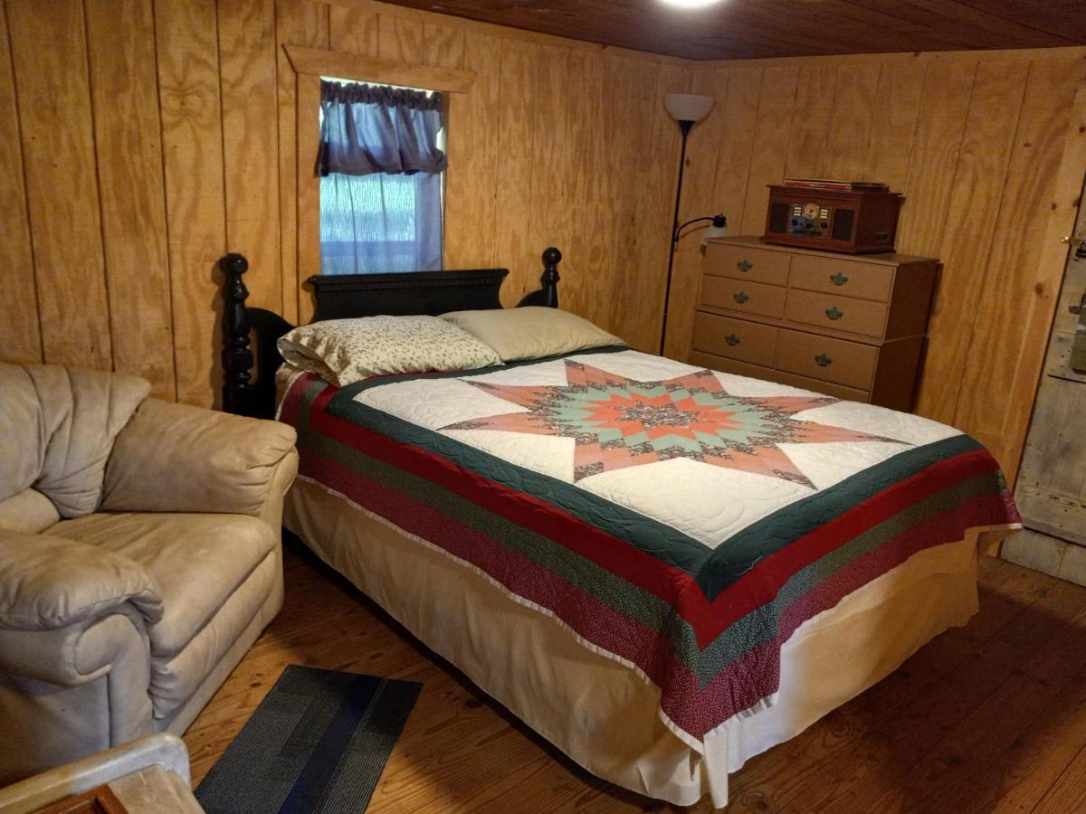 Adorable 1 Bedroom Honey House Rusk Zewnętrze zdjęcie